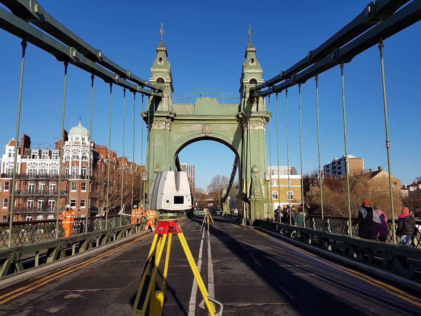Leica P40 Scanner scanning Hammersmith Bridge Deck